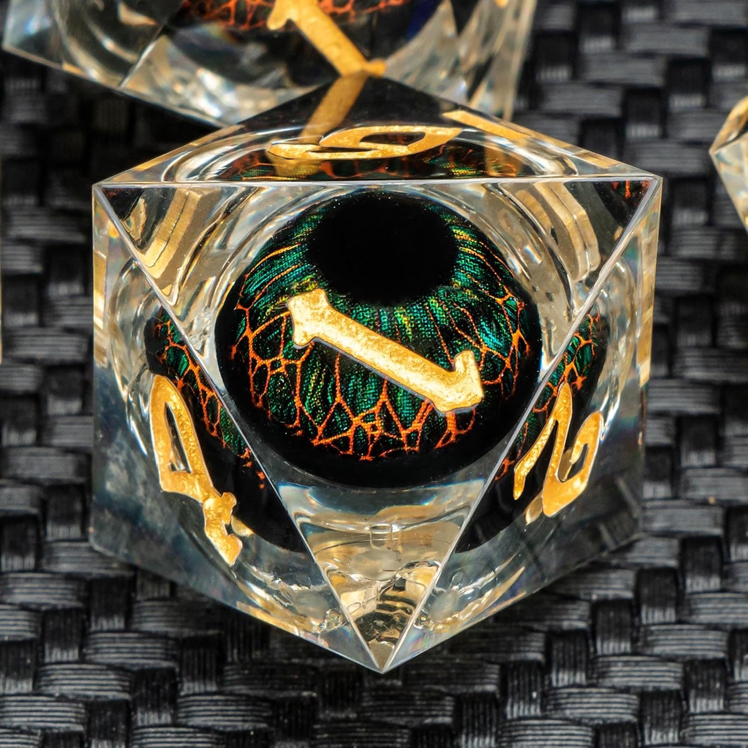 Float Liquid Core Resin Dice Set with Gift Box, Cool Sharp Edge Beholder Eye DND Dice, Polyhedral Role Playing Game D and D Dice D20 D12 D10 D8 D6 D4